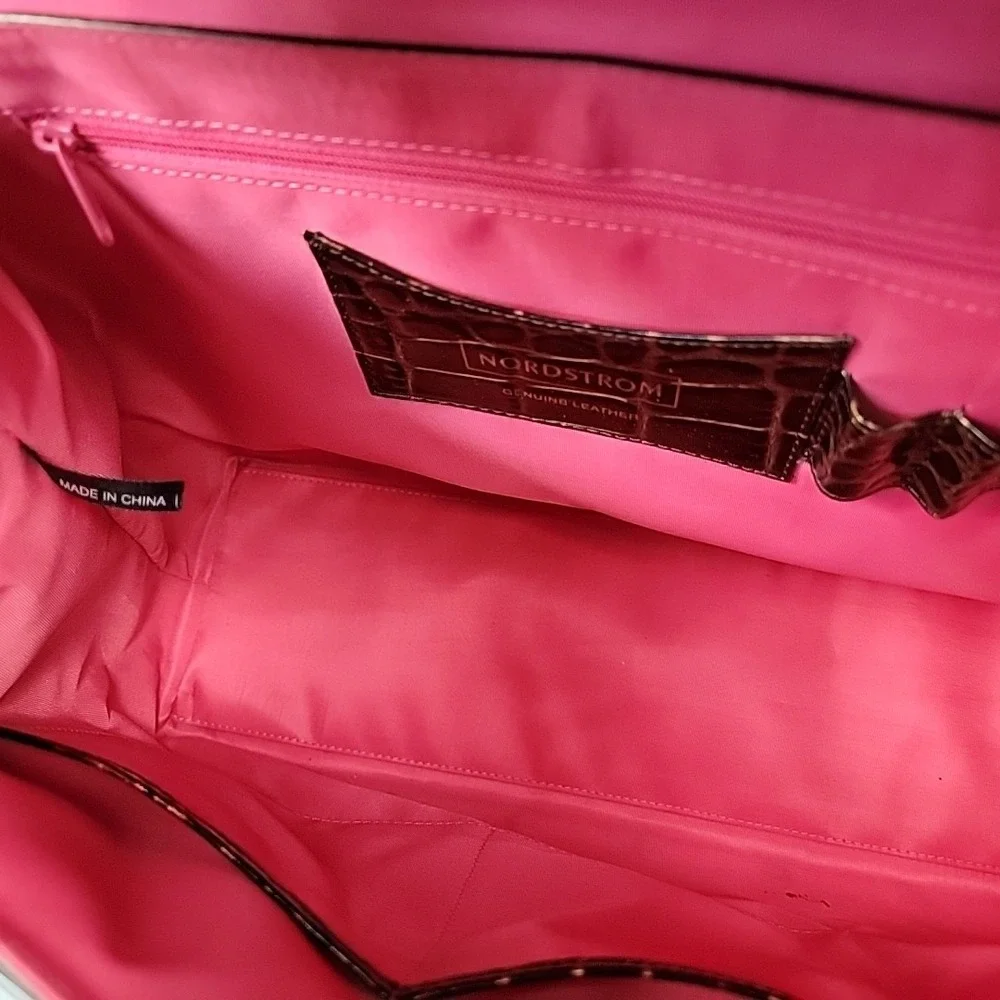 Vintage NORDSTROM Large Croco Embossed Leather Purse Hand Bag‎ Wine Gold Studded